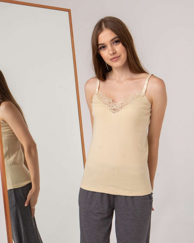 Майка жіноча на тонкій бретельці - 0110 - Бежевий