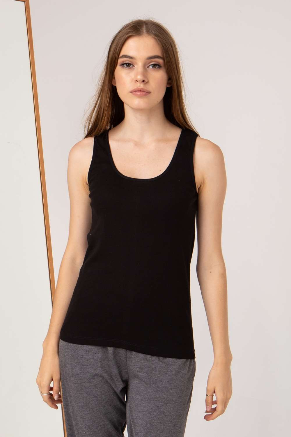 Майка жіноча широка бретель Ozkan - Чорний