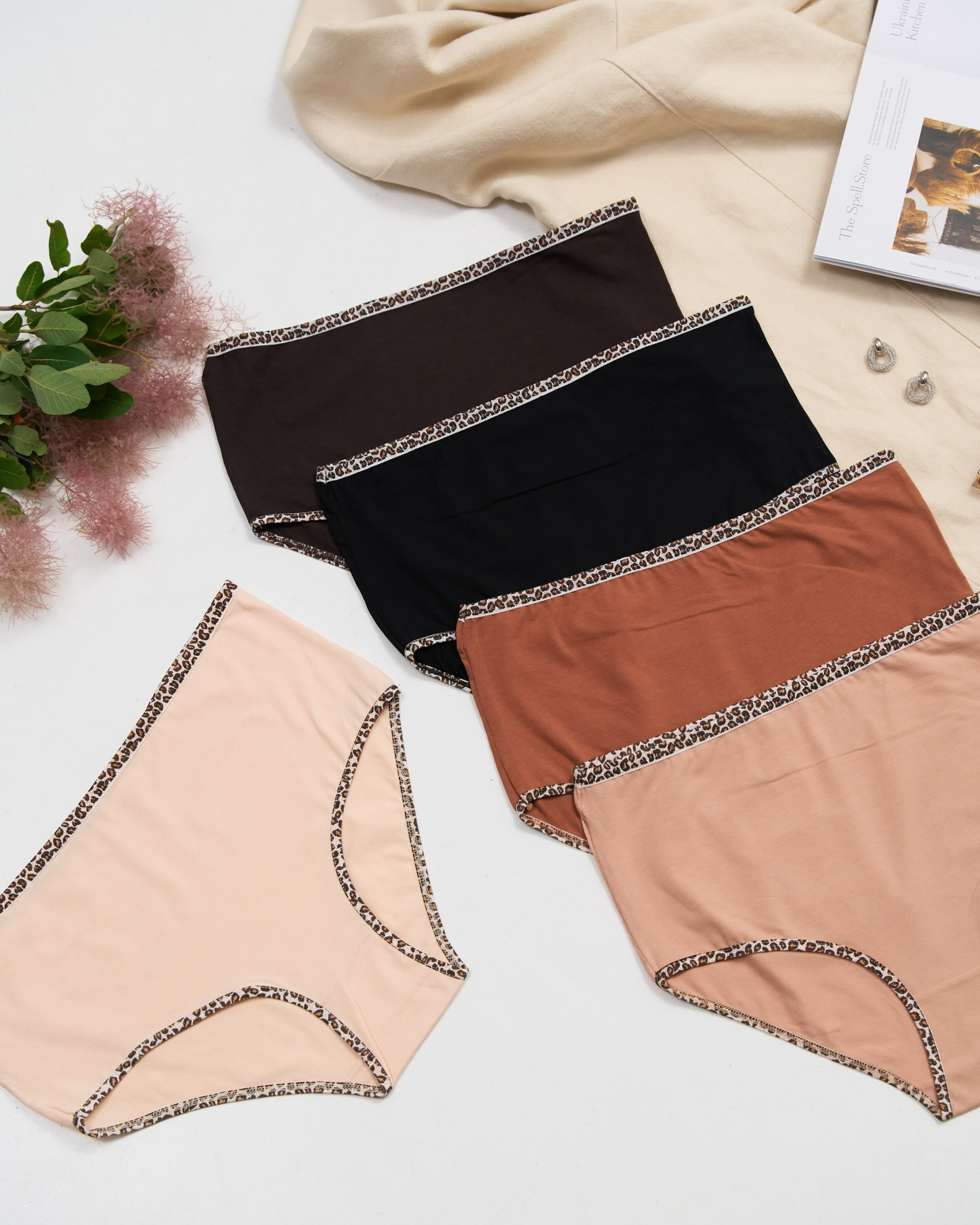 Женские трусики Plus Size - леопардовая окантовка