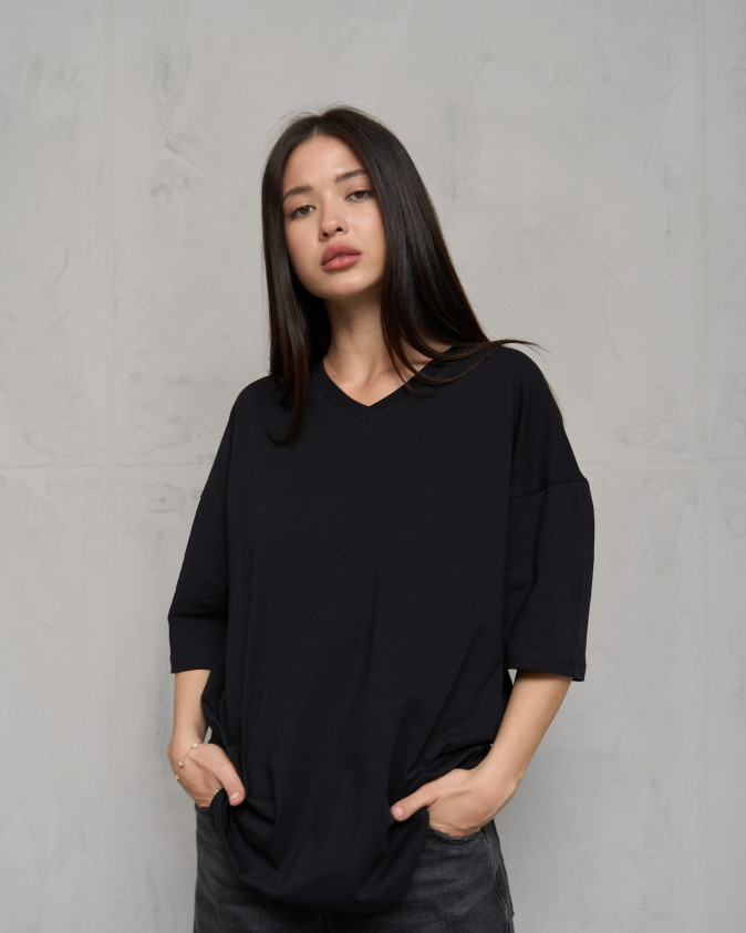Футболка жіноча однотонна оверсайз бавовна - Чорна