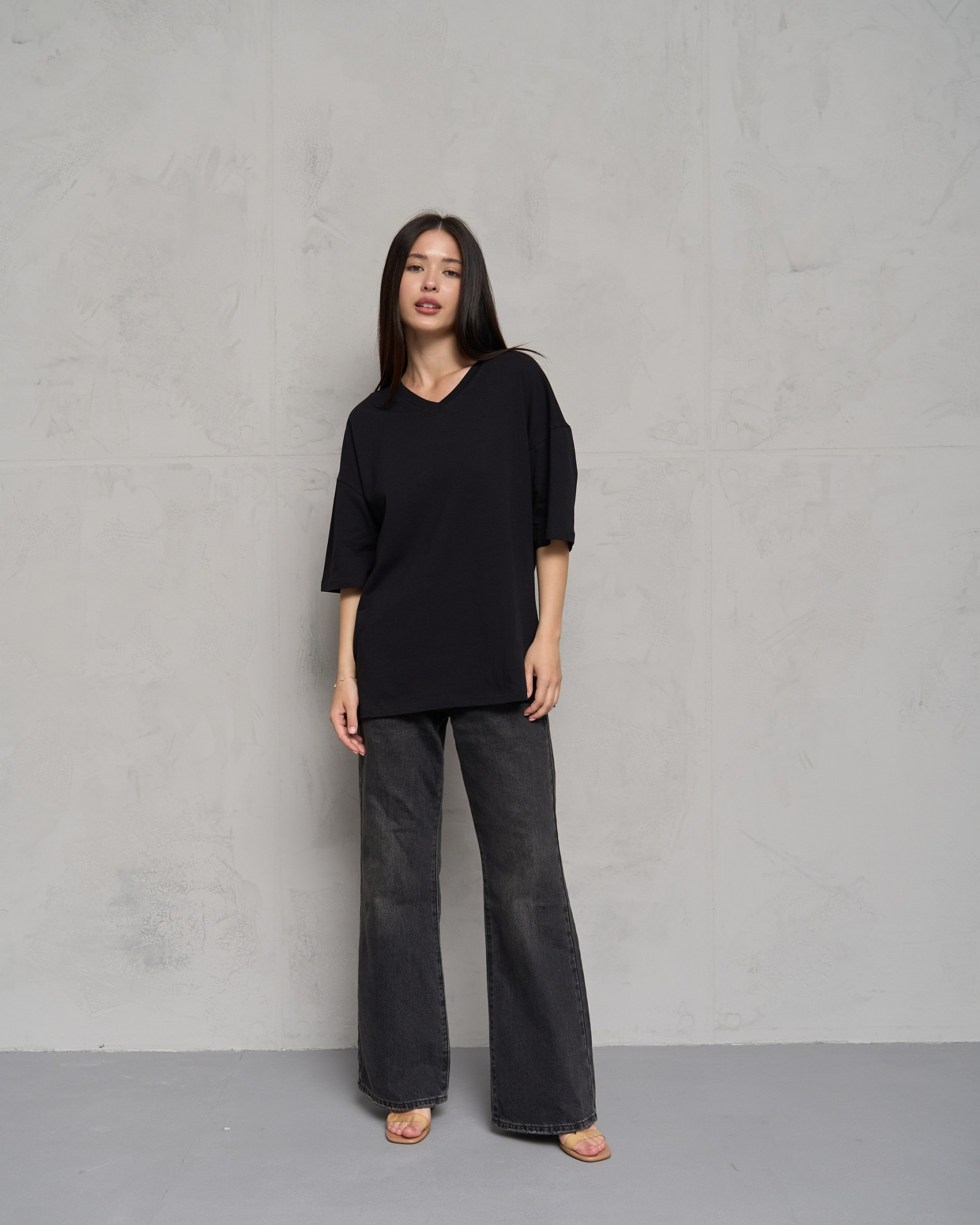 Футболка женская однотонная оверсайз хлопок - Чёрная