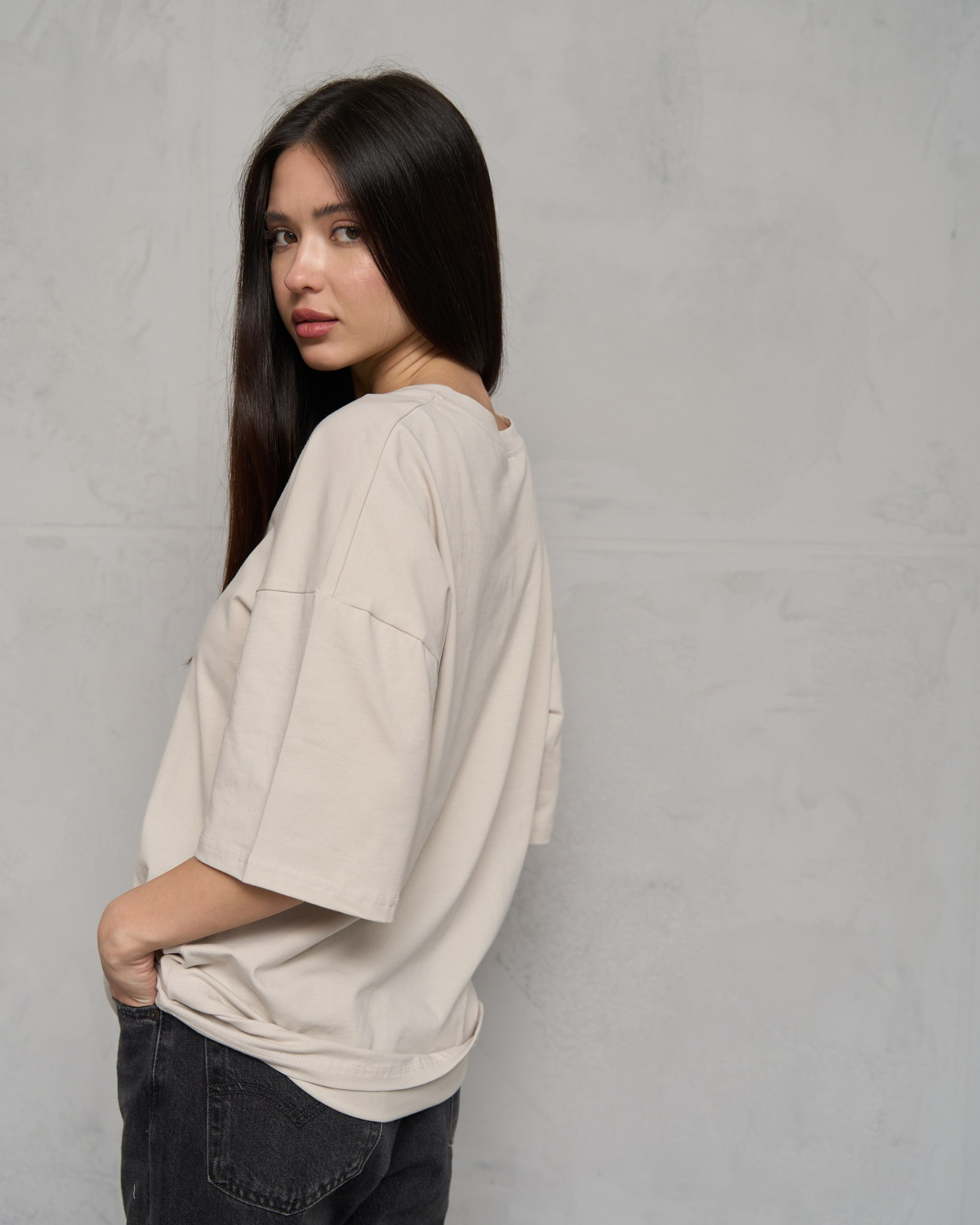 Футболка женская однотонная оверсайз хлопок - Молочная