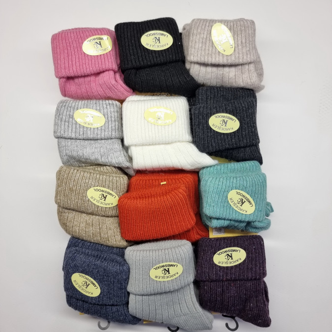 Жіночі теплі шкарпетки кольорові - з відворотом