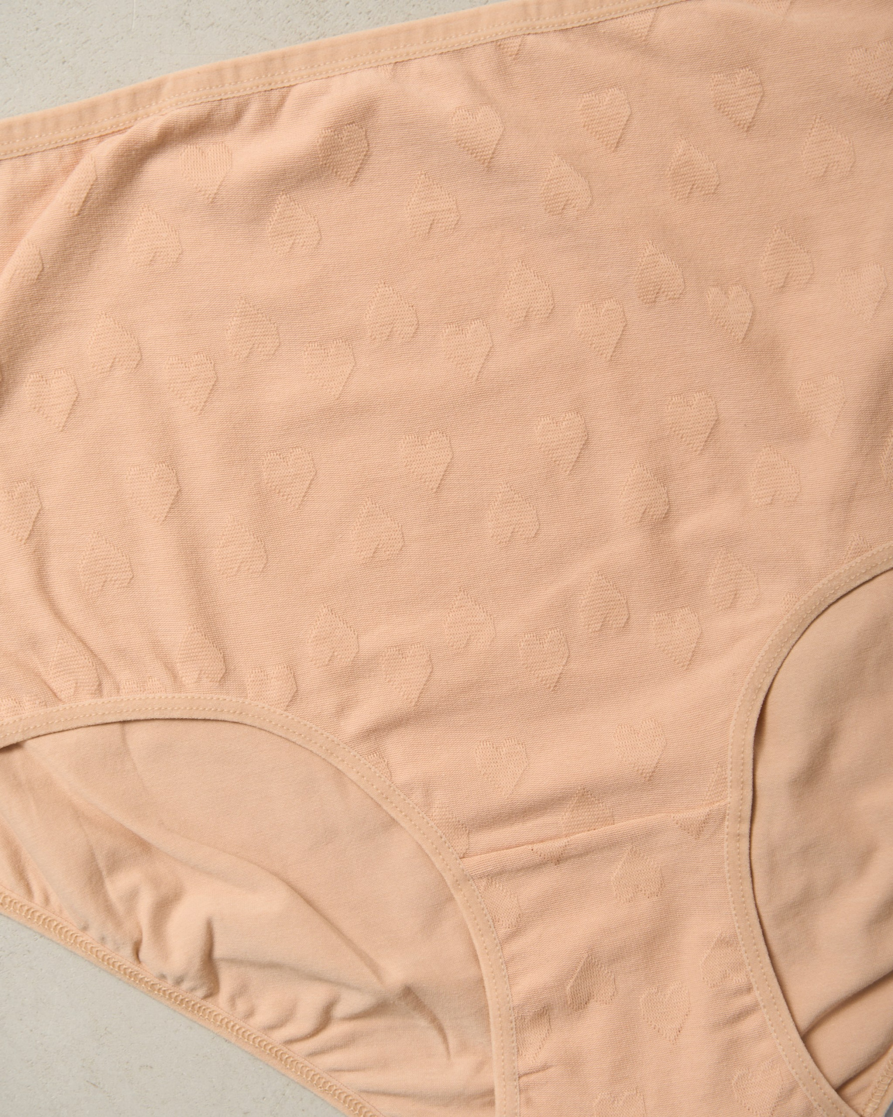 Однотонні труси з сердечками - базовий мікс - супербатал