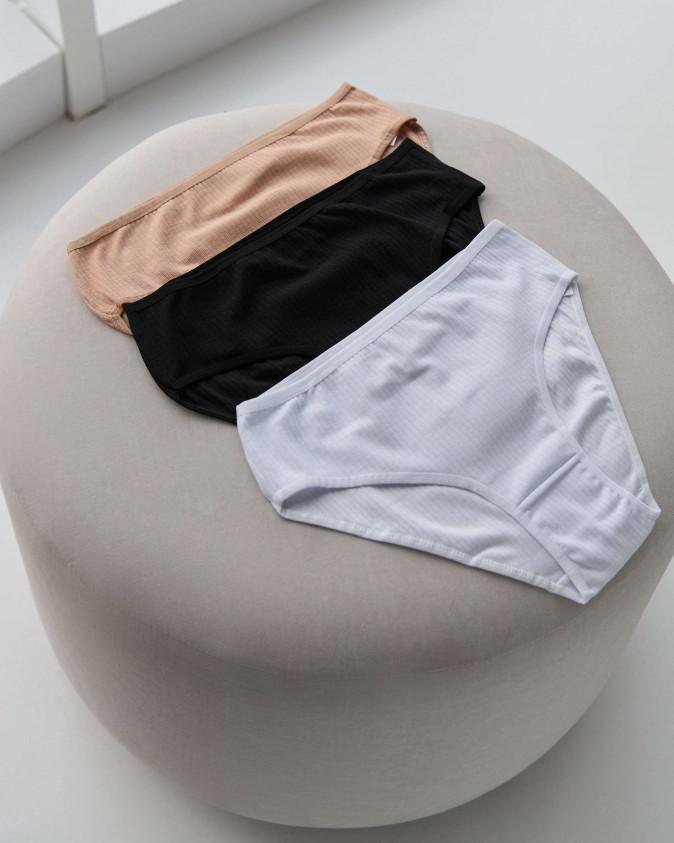 Однотонні трусики в рубчик Plus Size - базовий мікс - набір 5 шт.