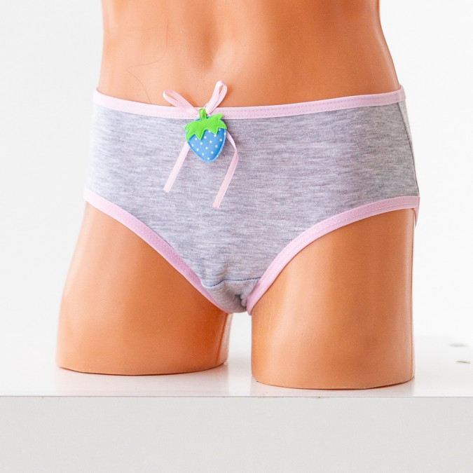 Однотонні трусики на дівчинку з полуничкою