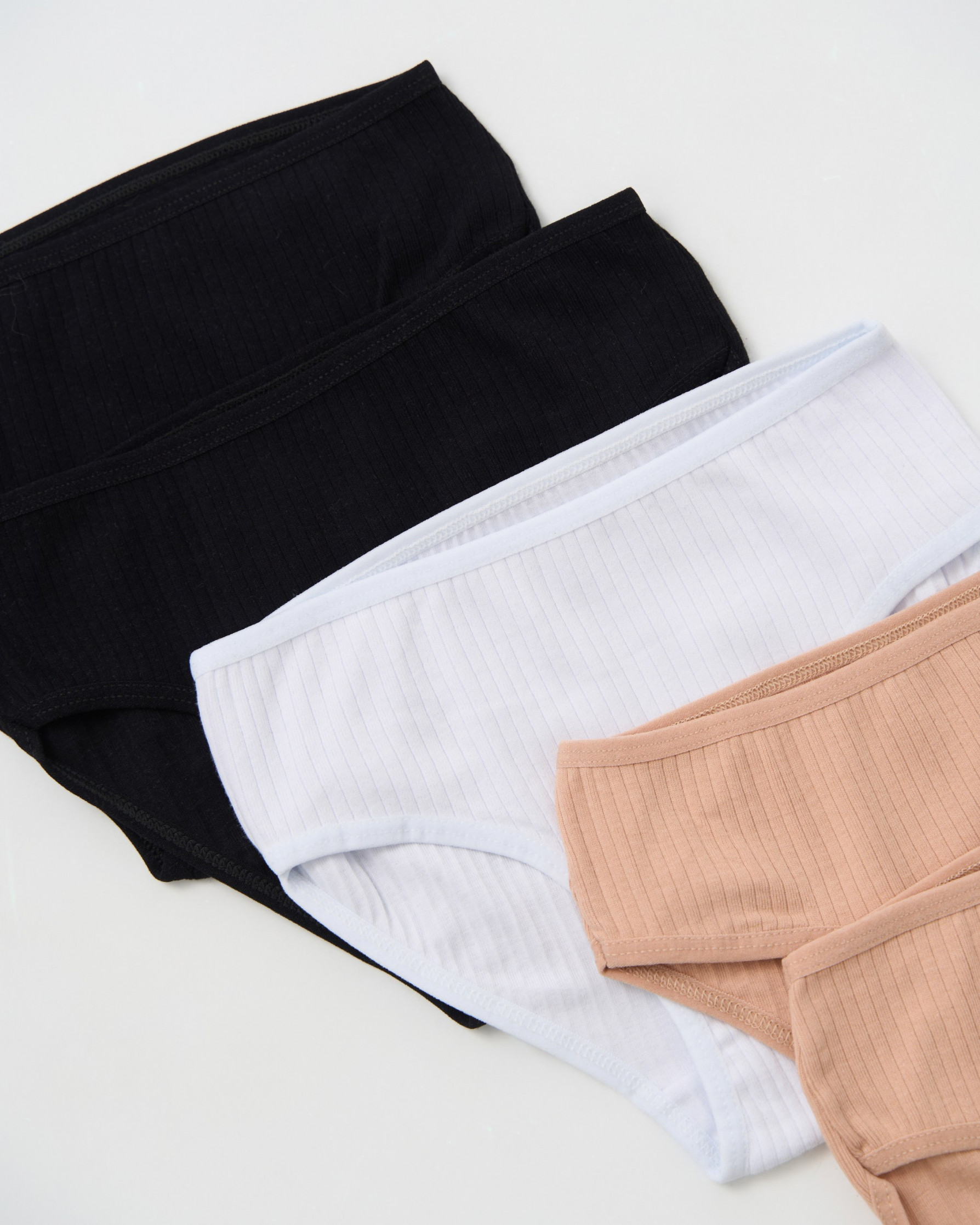 Трусики на девочку детские - в рубчик базовые