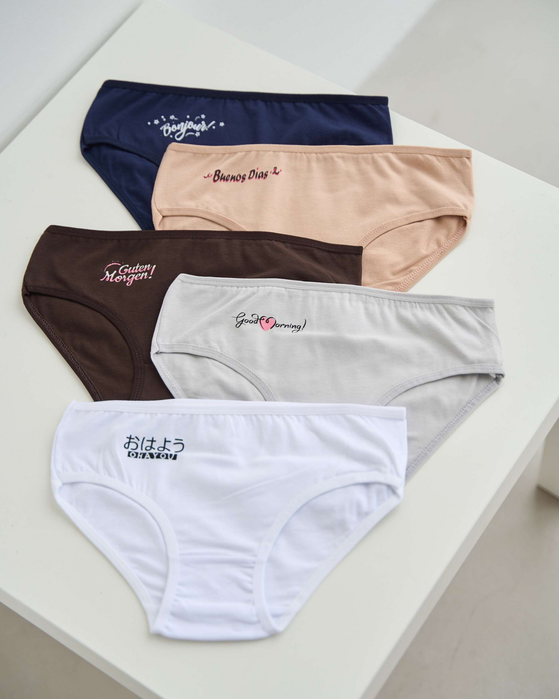 Трусики підліткові на дівчинку - Доброго ранку