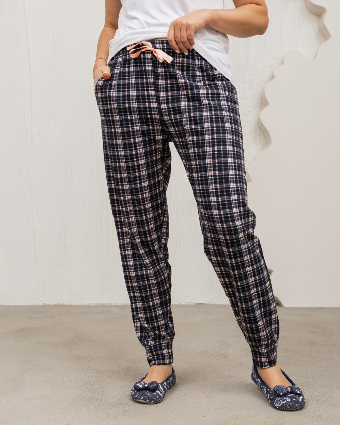 Піжамні штани Plus Size - темно-сині у рожеву клітинку