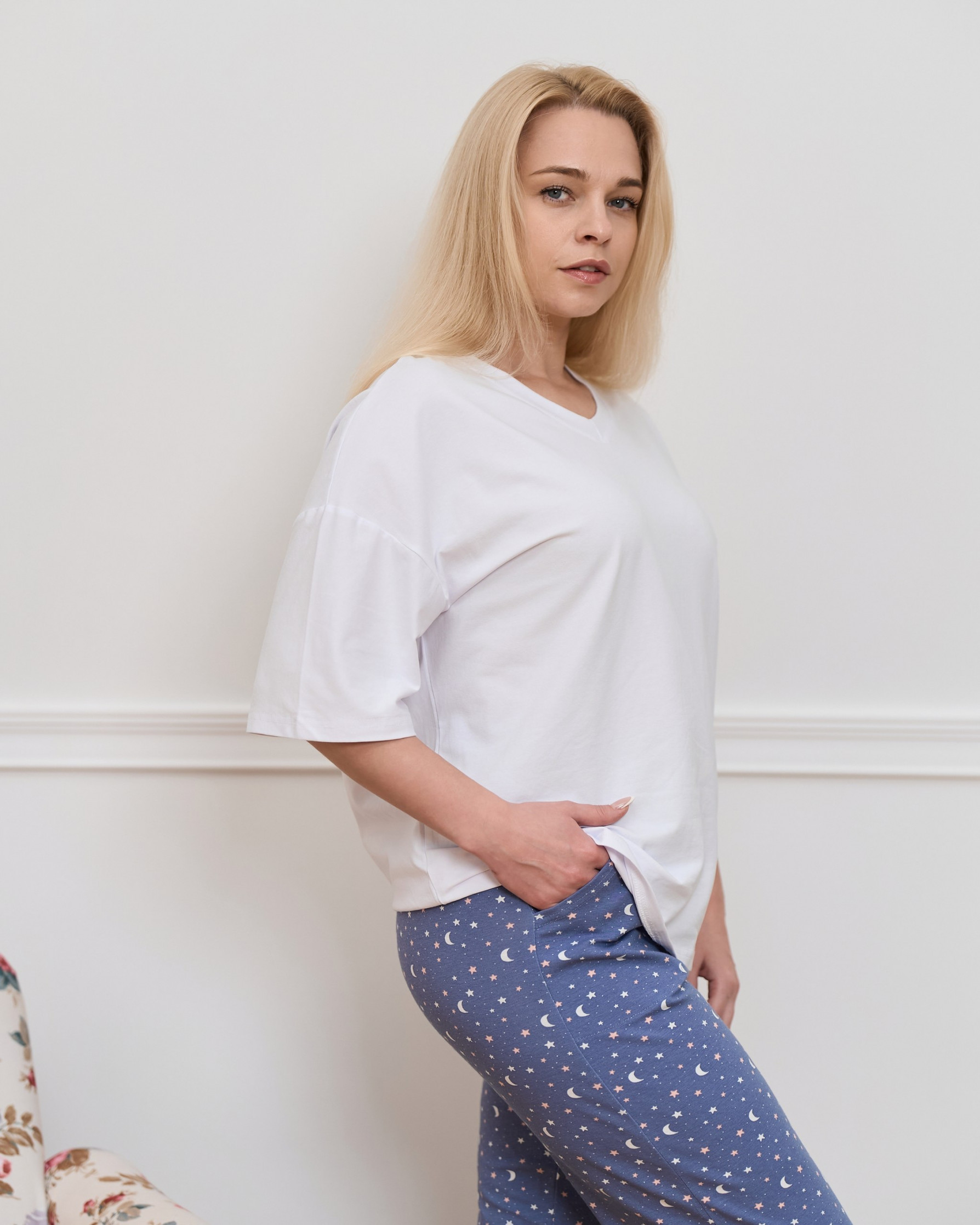 Піжамні штани Plus Size - сині з місяцем та зорями