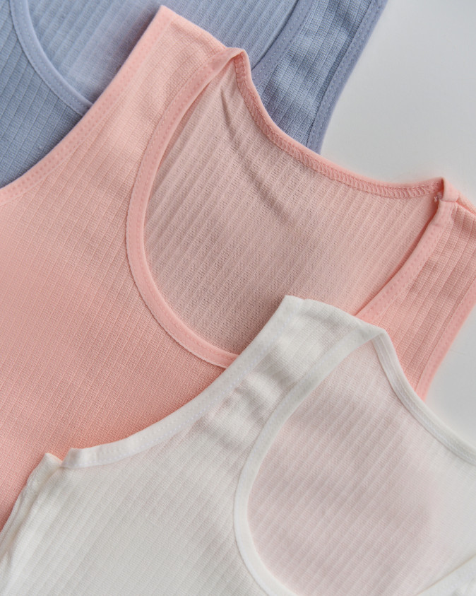 Майка на дівчинку-підлітка, широка бретель - в рубчик