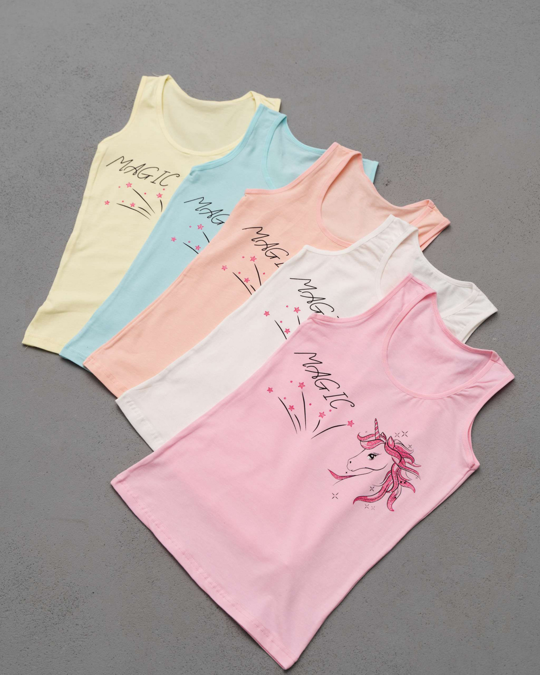 Майка підлітокова на дівчинку-Magic єдиноріг