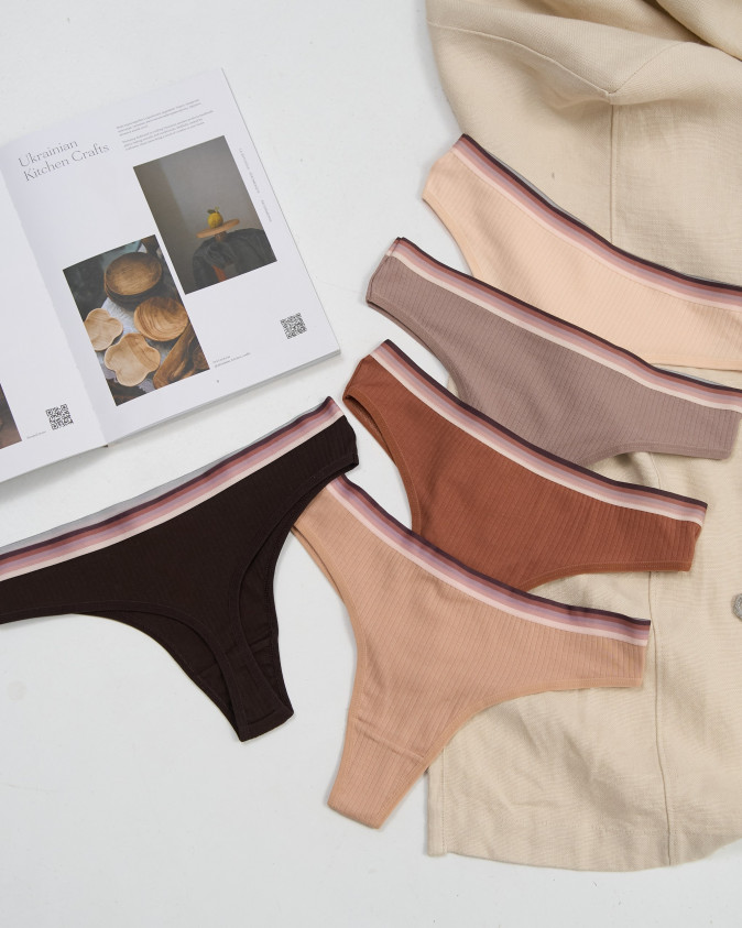 Жіночі стрінги в рубчик - бежевий мікс