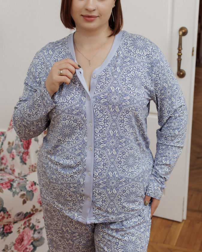 Комплект женский со штанами и кофтой на пуговицах Plus Size - Вискоза
