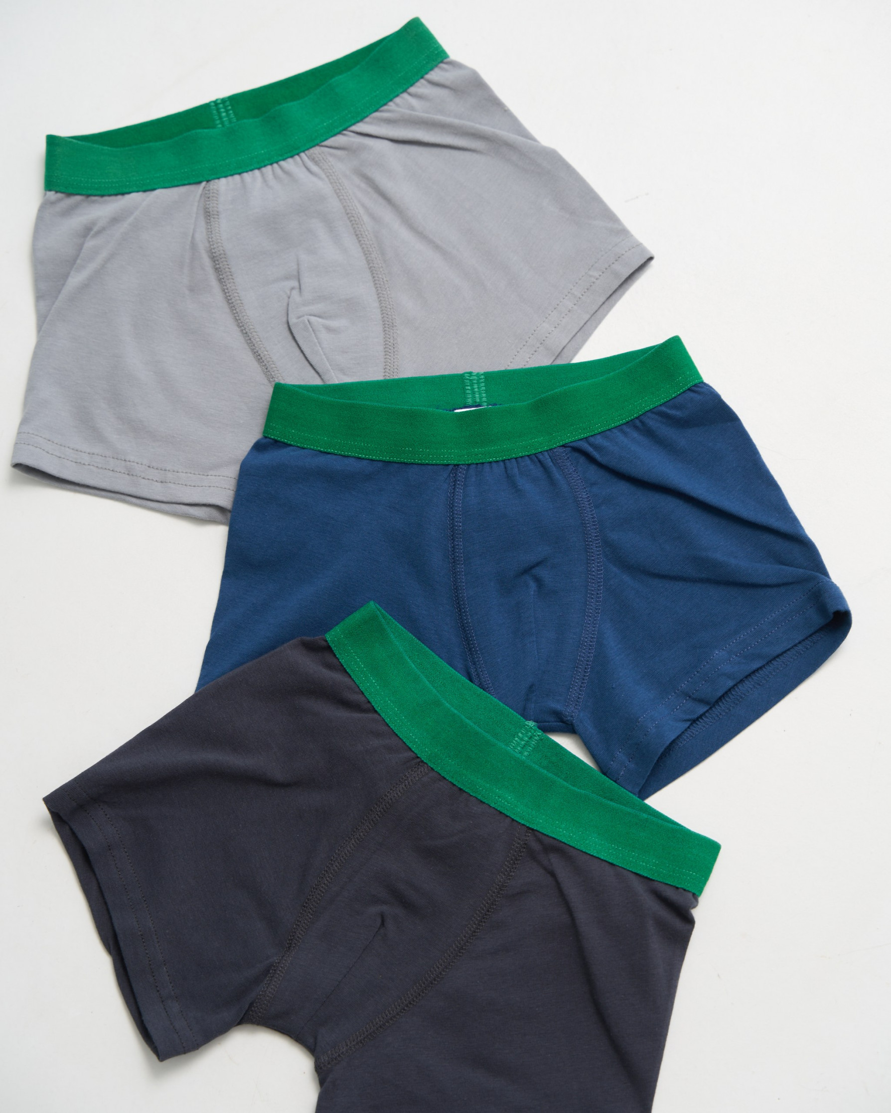 Шортики детские на мальчика - однотонные 