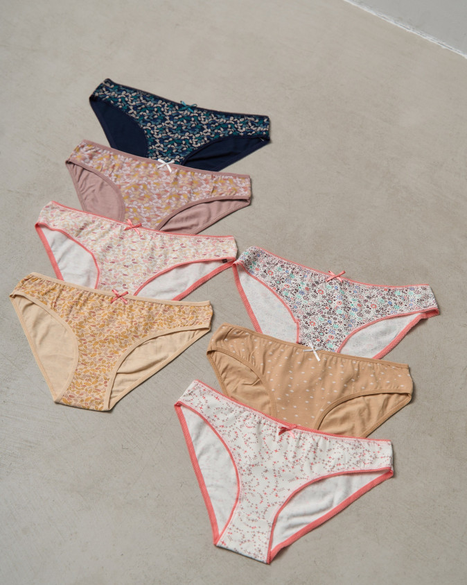 Набір жіночих трусиків з 7 шт. - 26481 - Ozkan