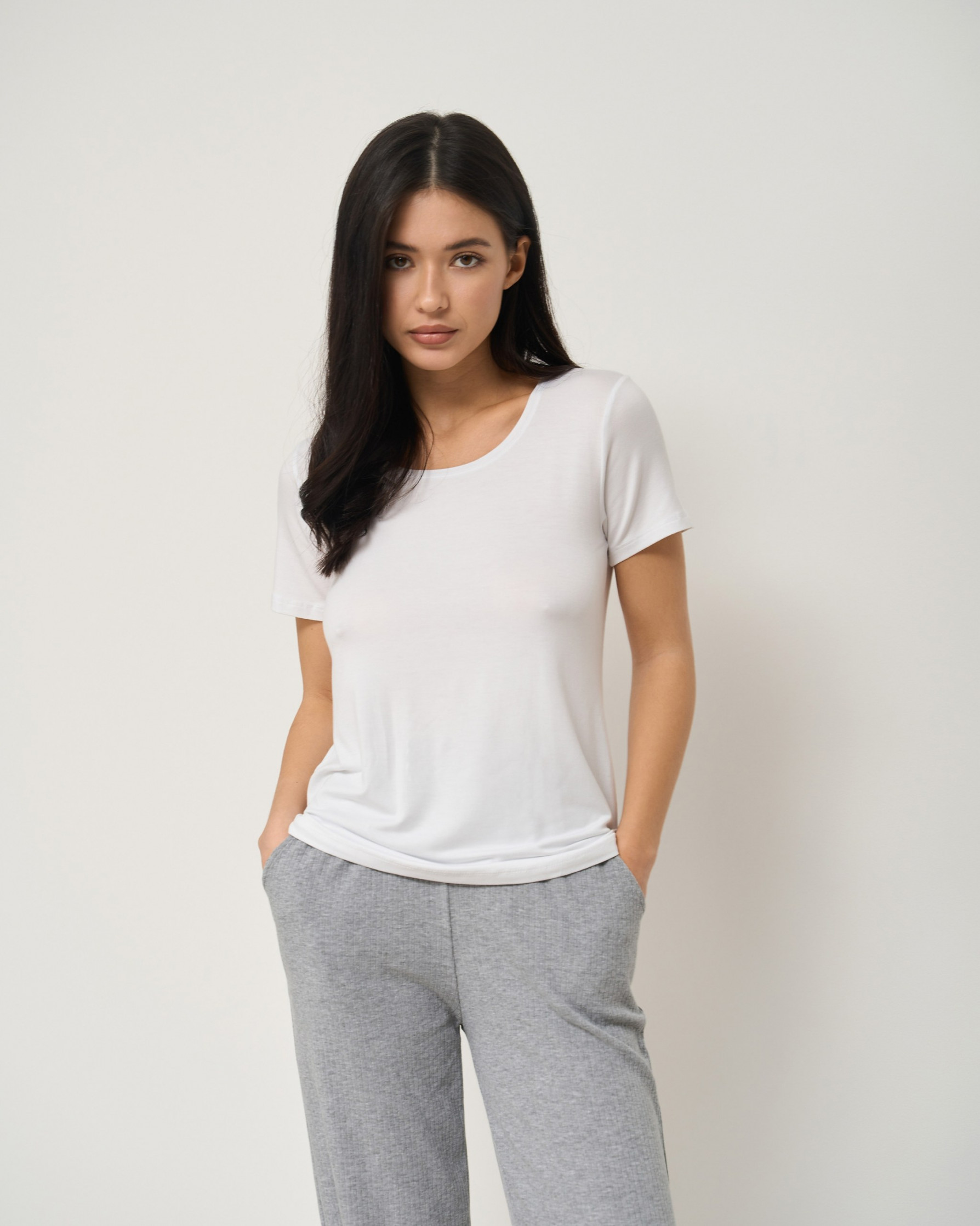 Футболка з віскози жіноча - Білий, Чорний - Ozkan