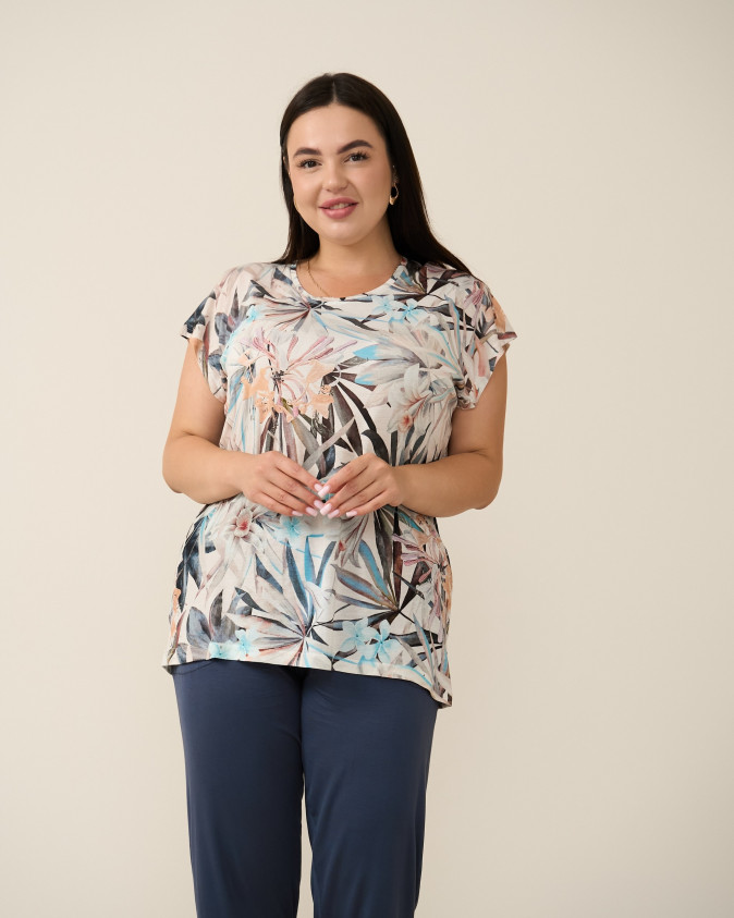 Жіночий комплект Plus Size з капрі - квітковий принт