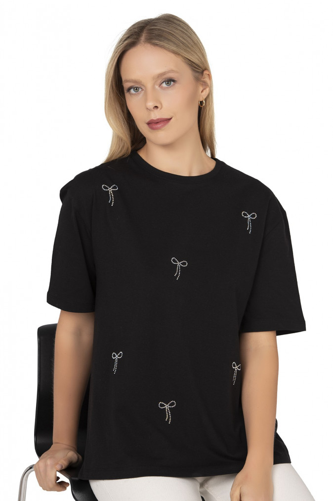 Футболка жіноча бавовняна чорна - Бантики з камінчиків