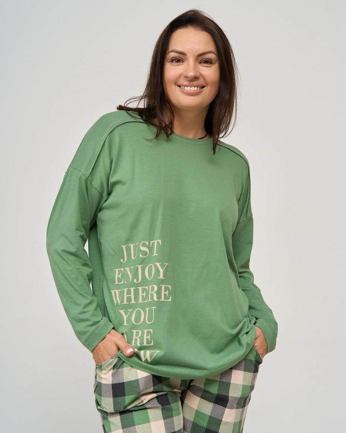 Жіноча піжама зі штанами в клітинку Plus Size - Цінуй, що маєш
