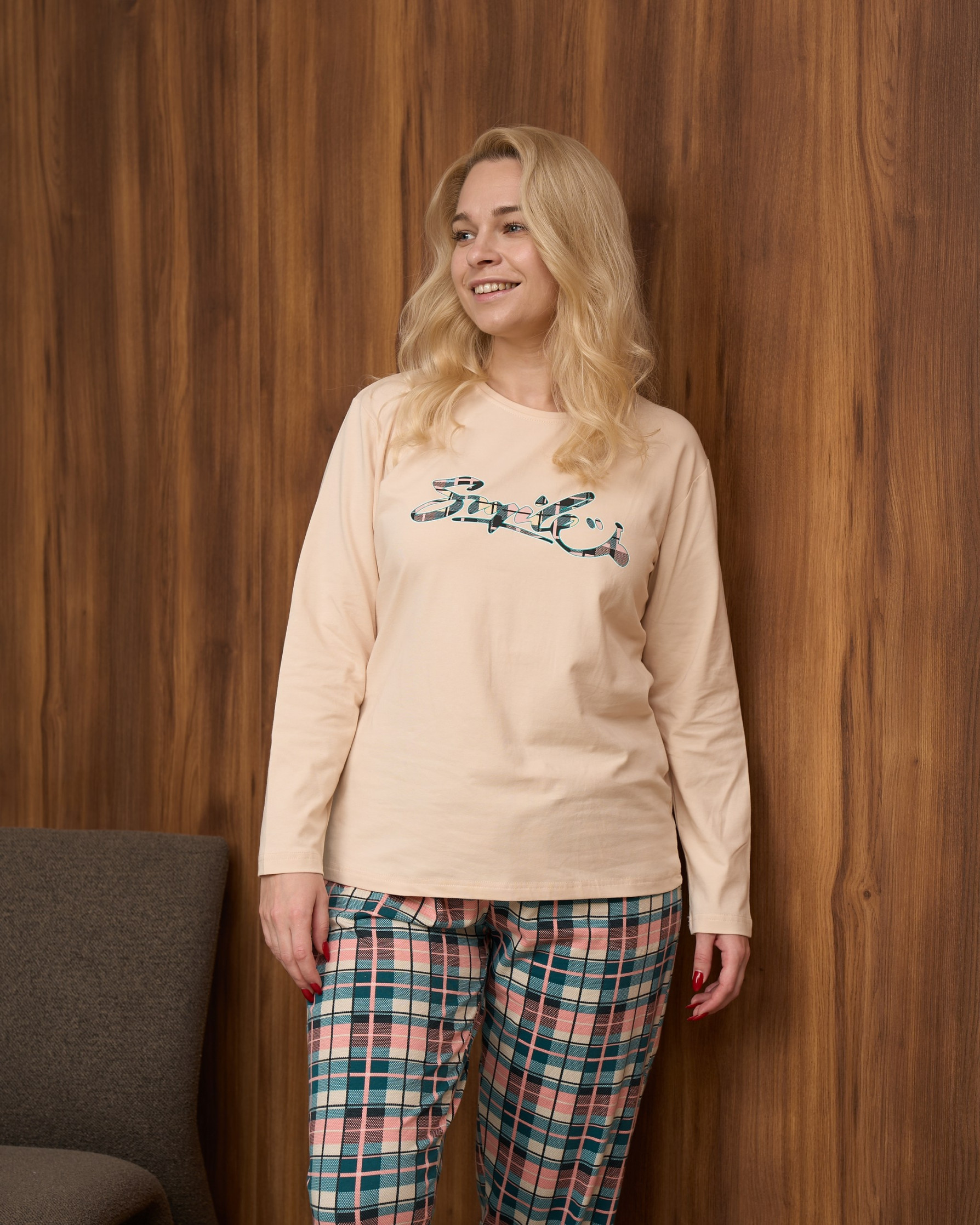 Комплект жіночий Plus Size зі штанами у клітинку - Smile