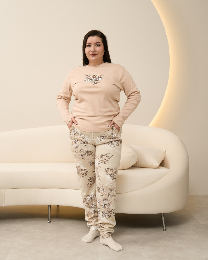 Піжама жіноча Plus Size зі штанами у квіти - Інтерлок