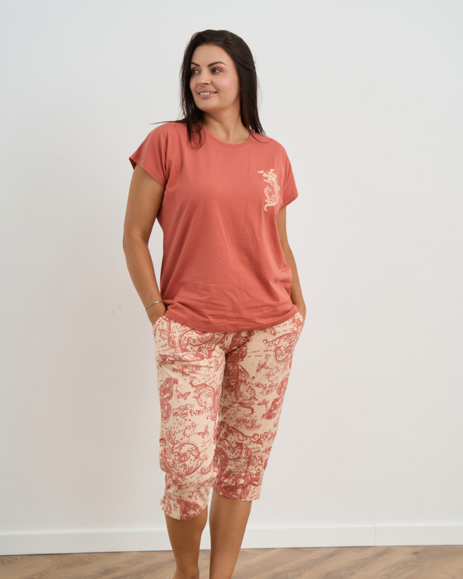 Жіночий комплект Plus Size з капрі - орнамент