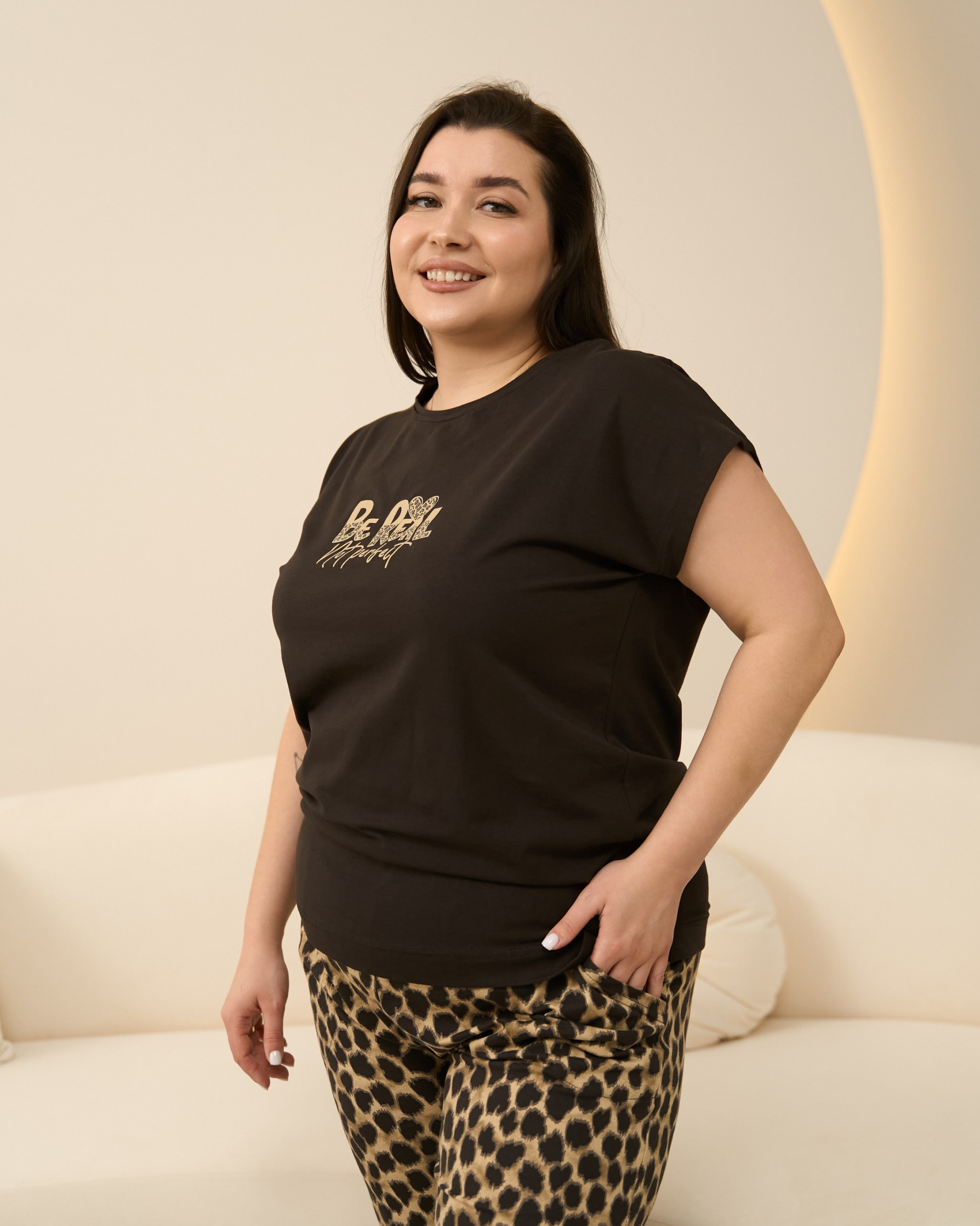 Женский комплект Plus Size с капри - низ леопард