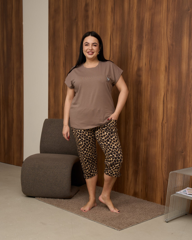 Жіночий комплект з капрі Plus Size - низ леопард