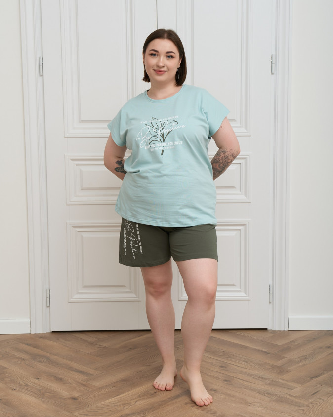 Жіночий комплект з шортами в написи - Plus Size