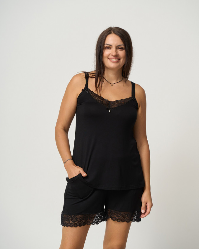 Вискозная однотонная пижама женская Plus Size с шортами - кружево