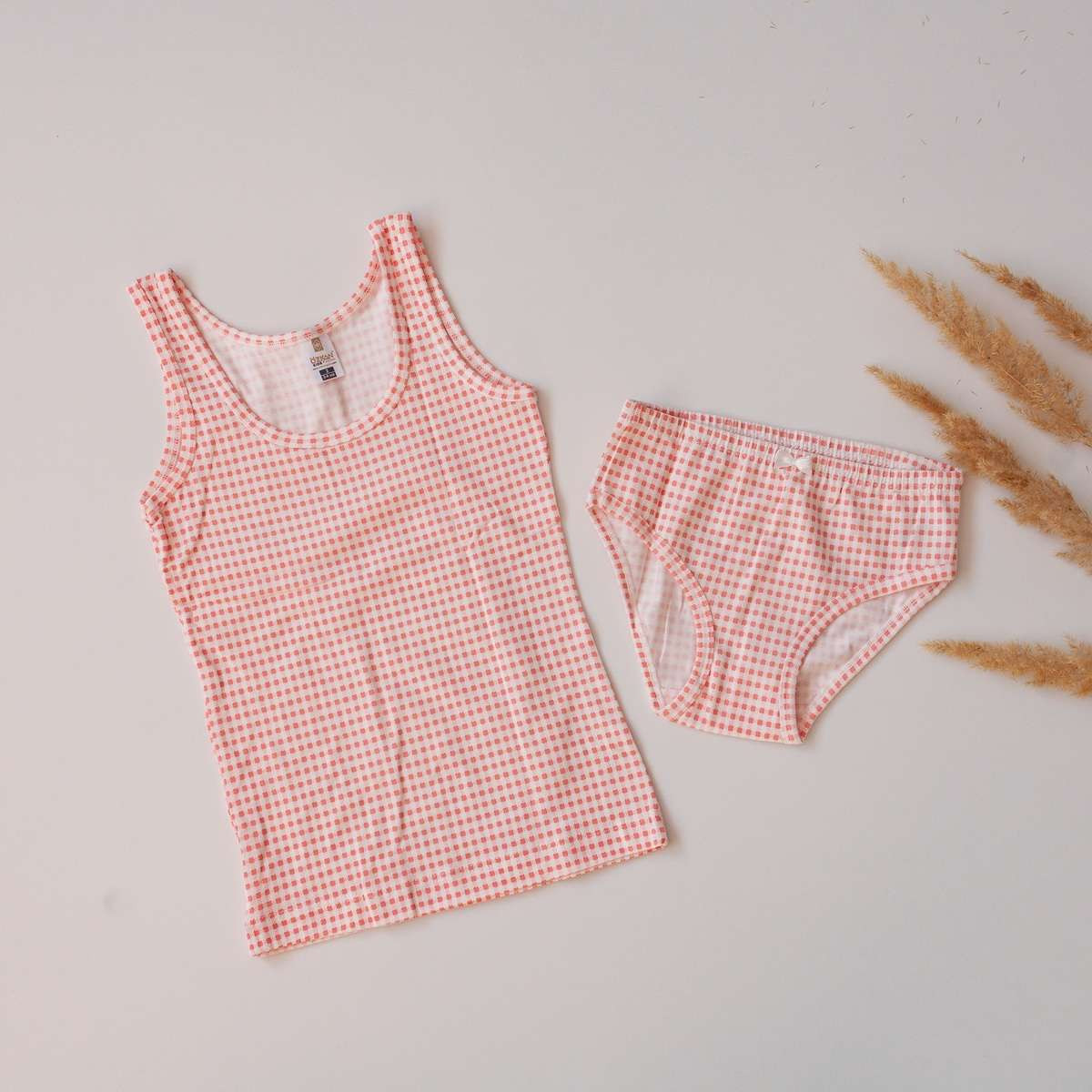 Комплект для дівчинки з трусиками - в клітинку