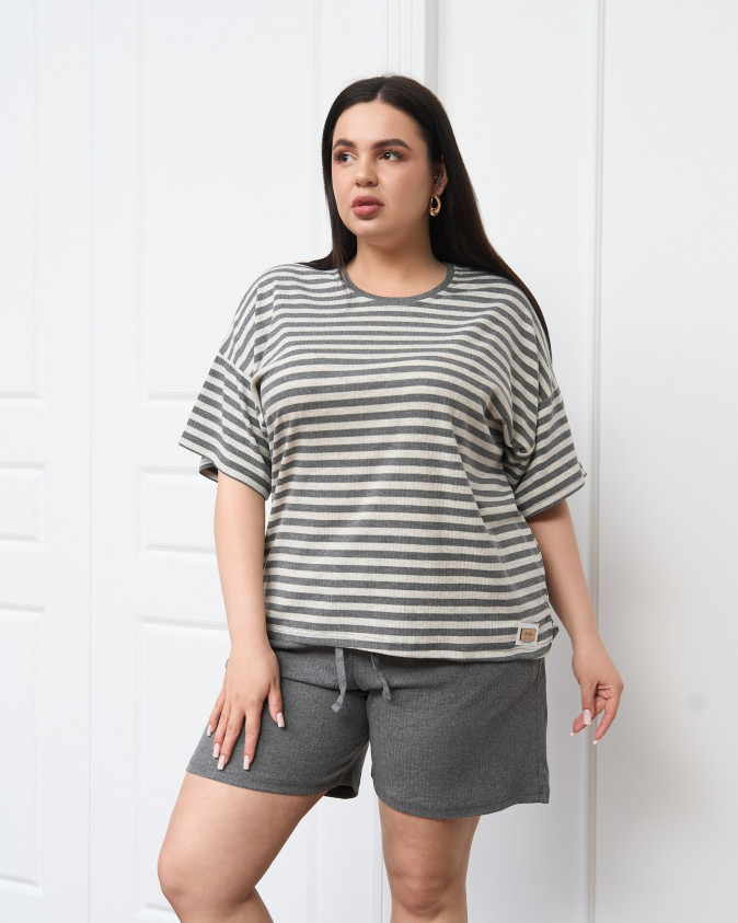 Комплект жіночий Plus Size футболка з шортами - в рубчик Смужки