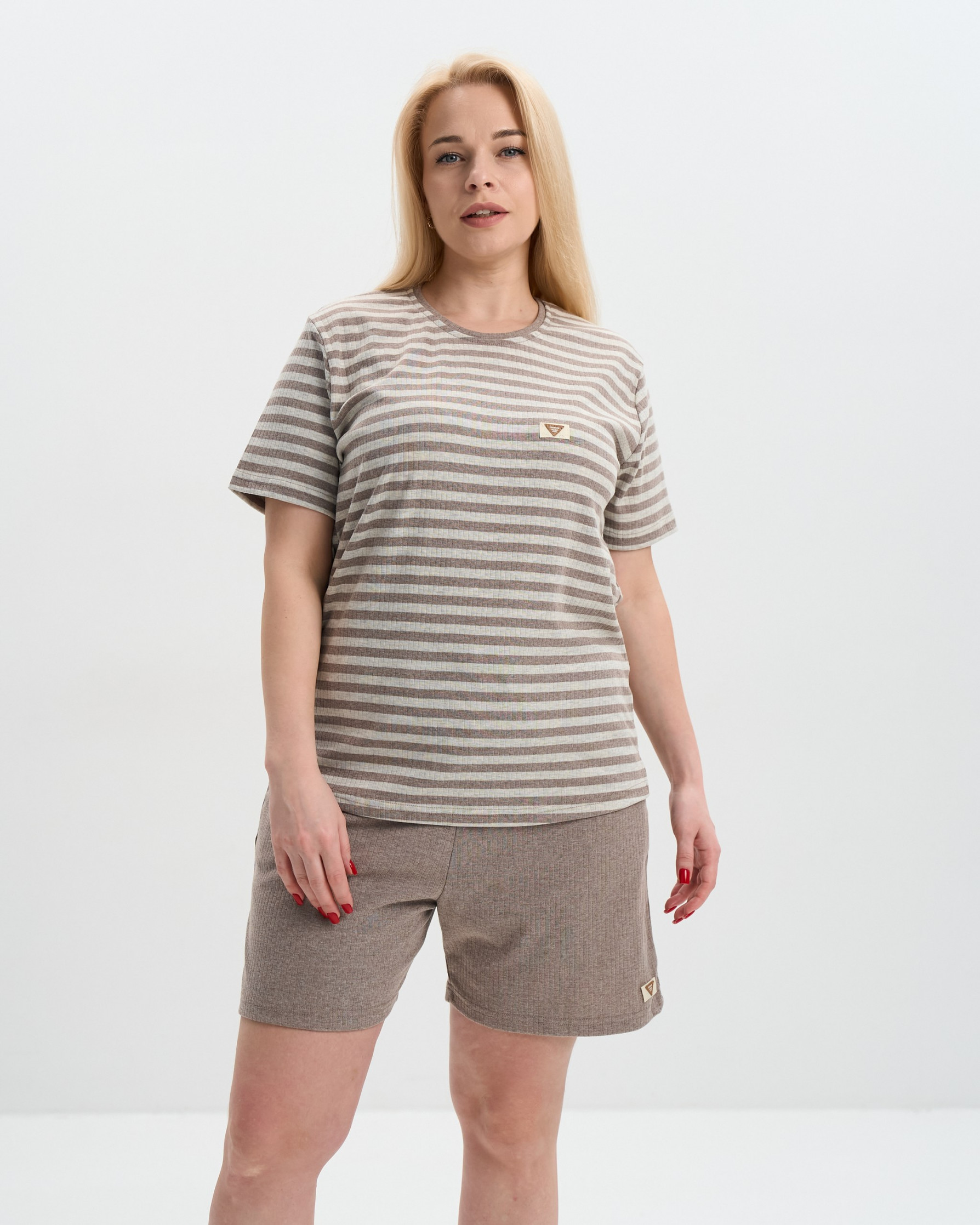 Комплект жіночий Plus Size футболка з шортами - в рубчик