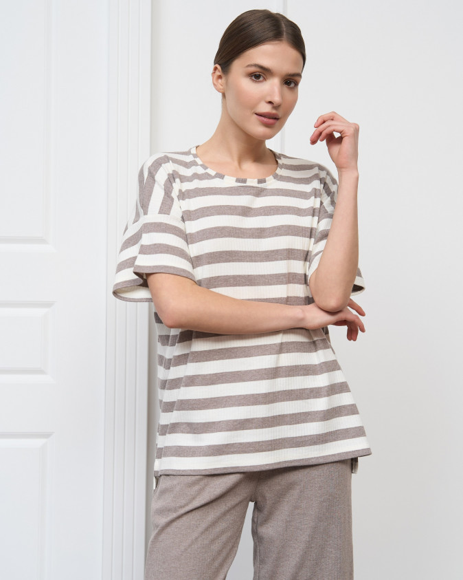 Жіночий комплект з капрі - рубчик - футболка у смужку