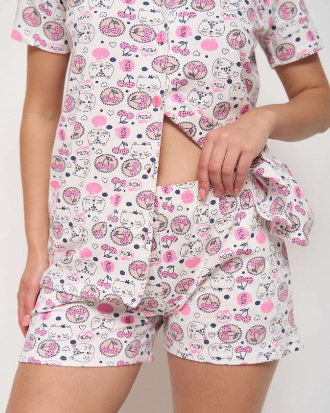 Жіночий комплект рубашка з шортиками - коти та вишеньки