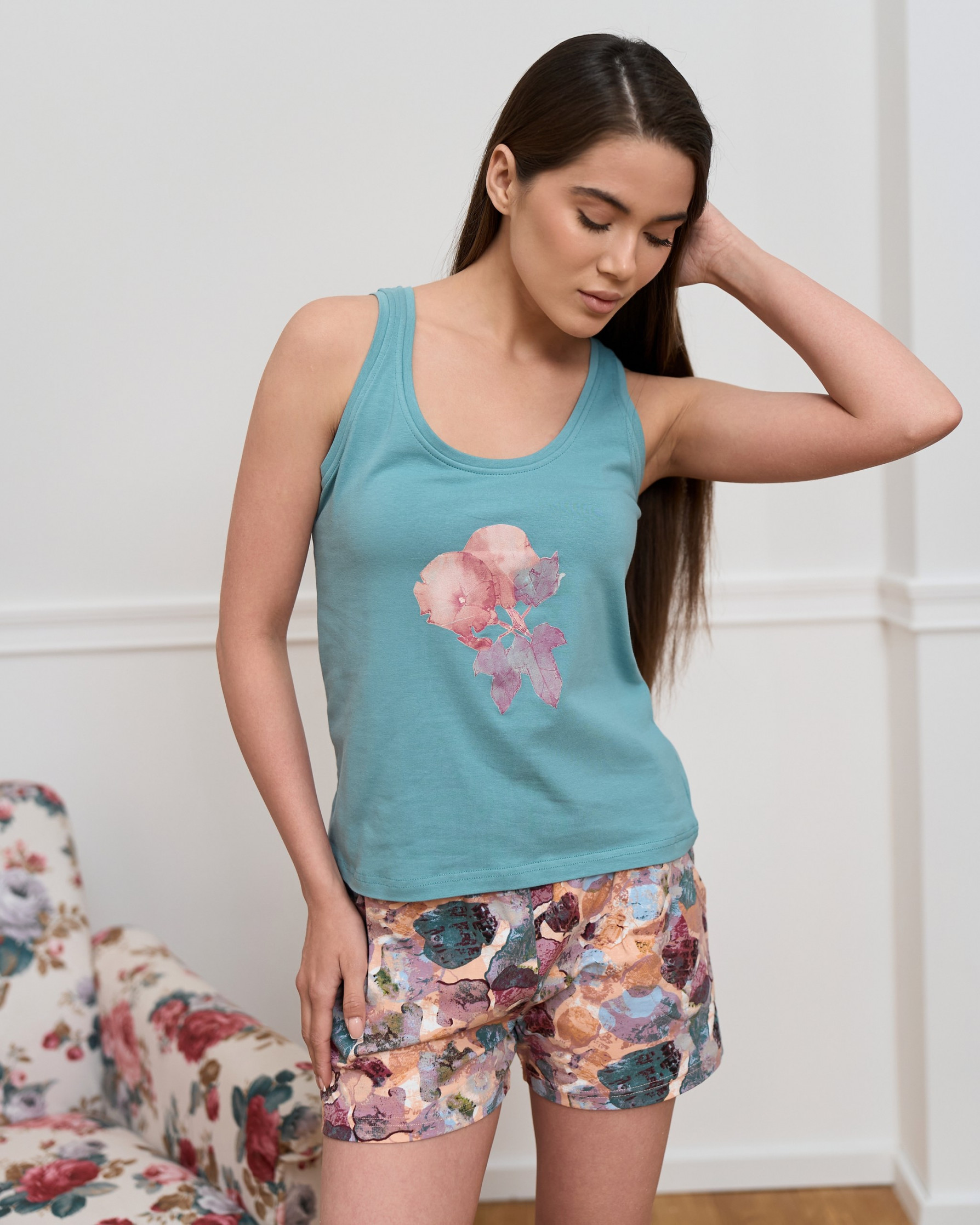 Комплект женский с майкой и шортиками - Акварель