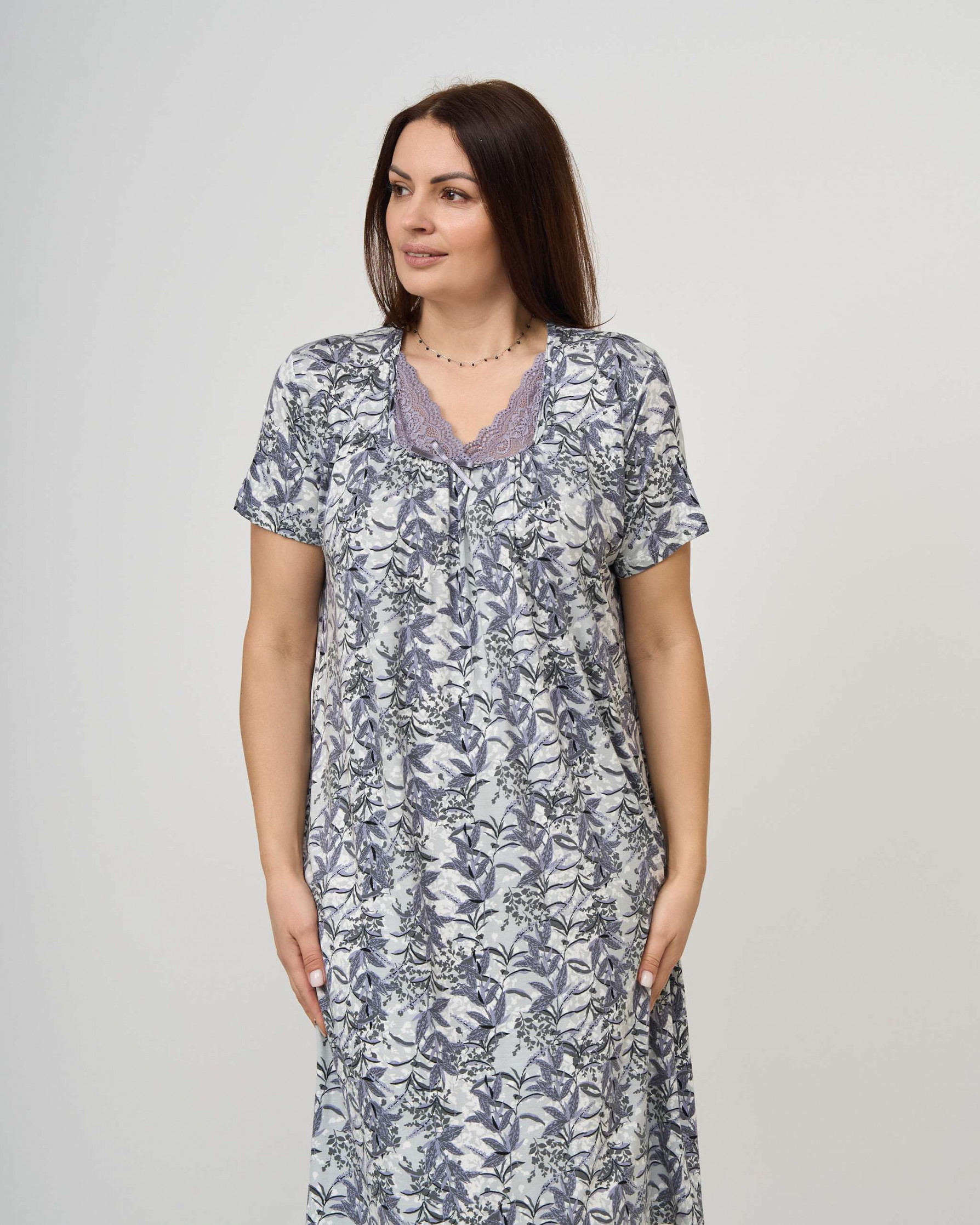 Віскозна жіноча сорочка Plus Size - сірі гілочки