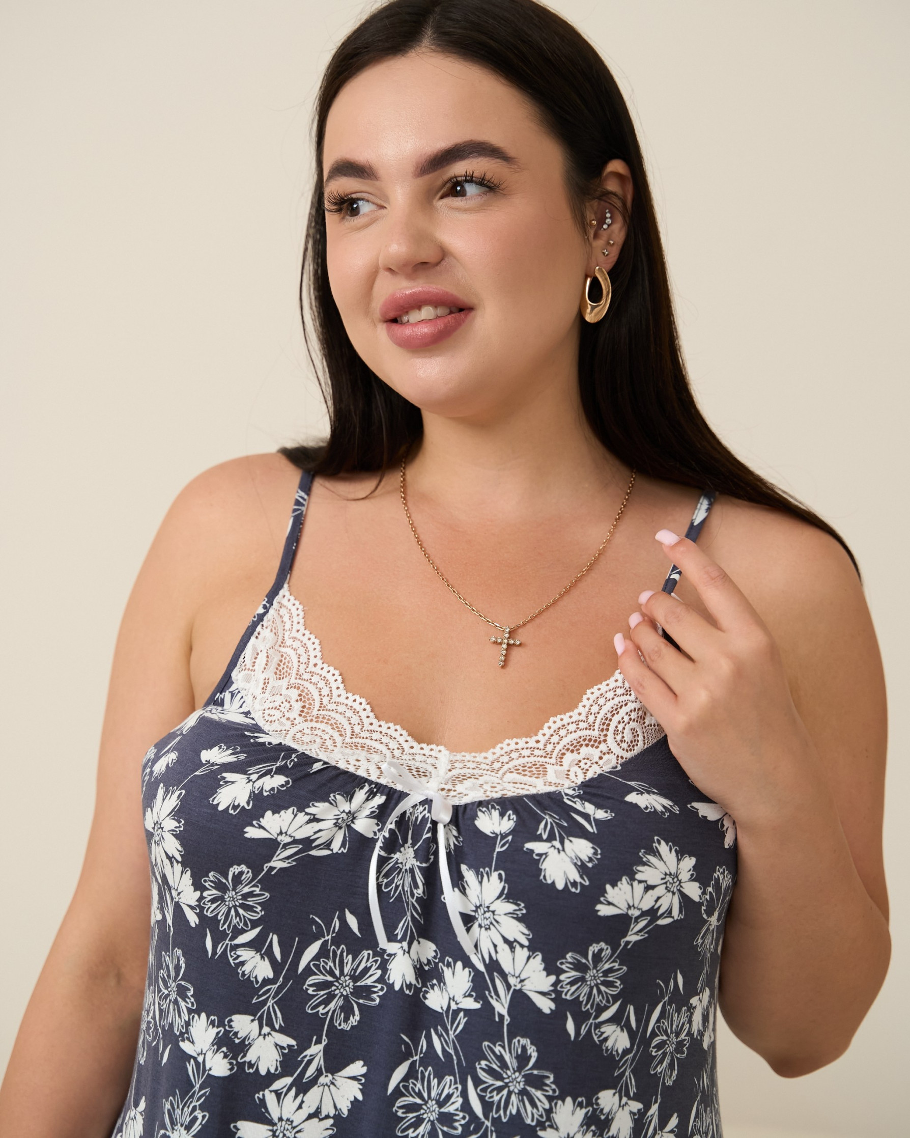 Cорочка на тонкій бретельці Plus Size - Волошки