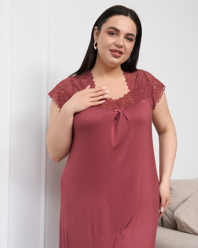 Віскозна сорочка з мереживом по плечам - Plus Size