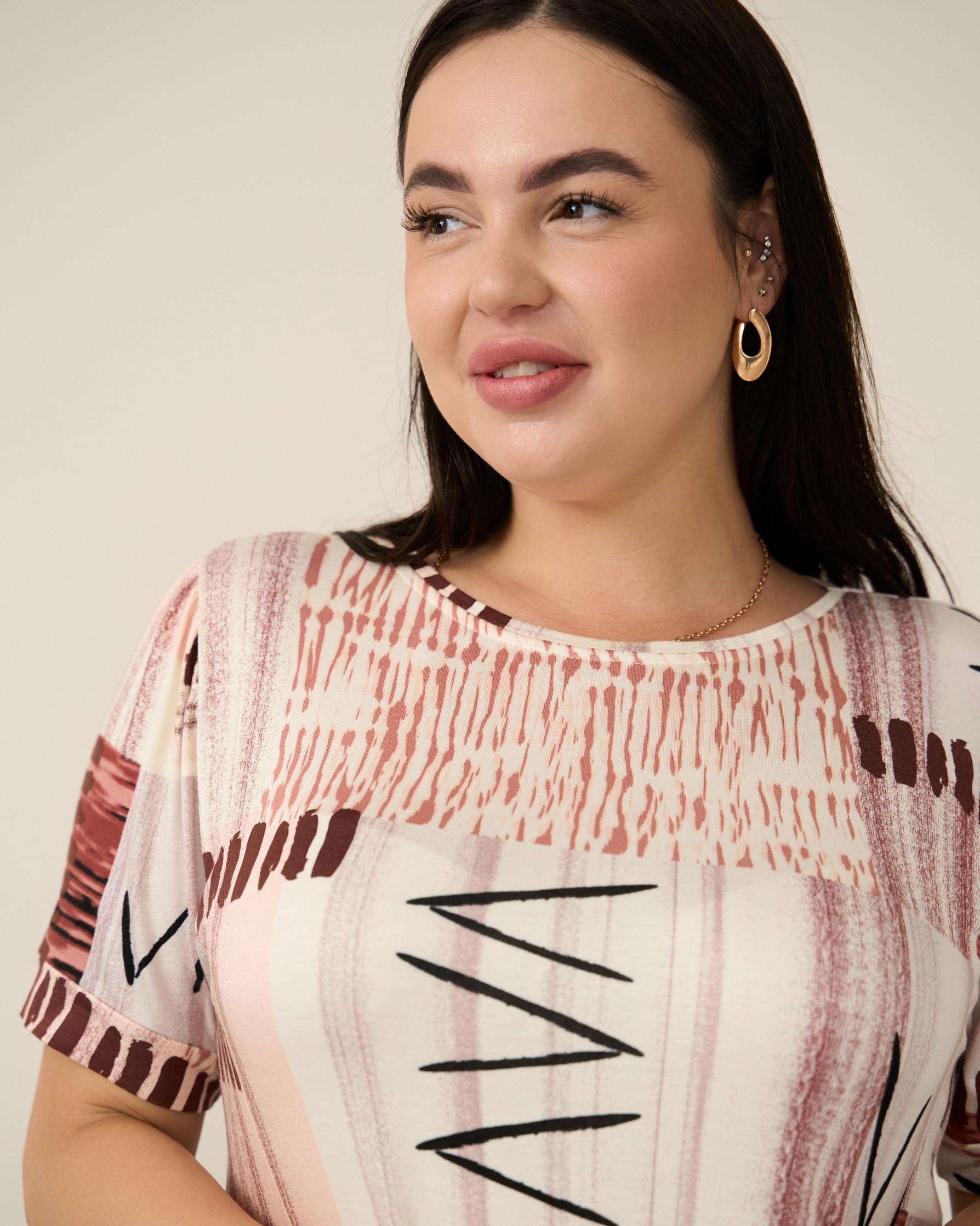 Туніка віскозна з кишенями Plus Size - абстракція