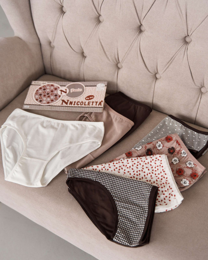 Набір жіночих трусиків тижневок Plus Size - 7 шт. - 724097