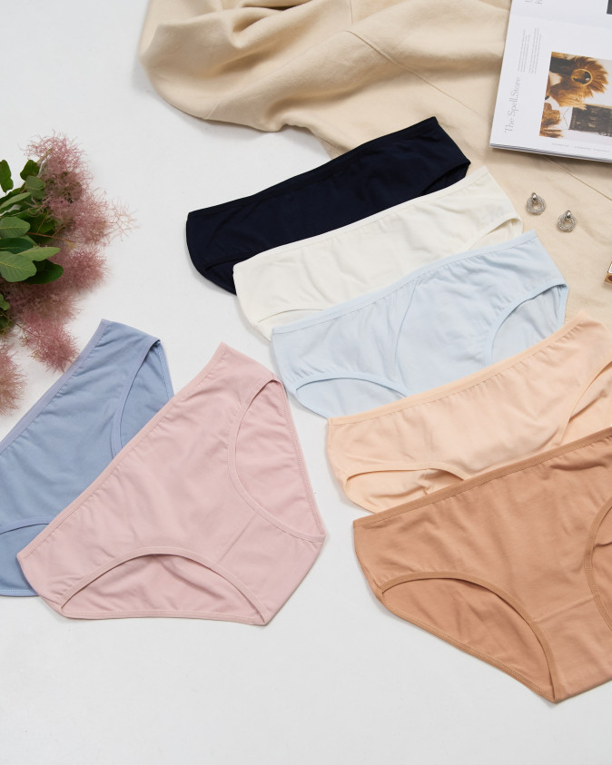 Набір жіночих трусиків тижневок батал - 7 шт. - 724165