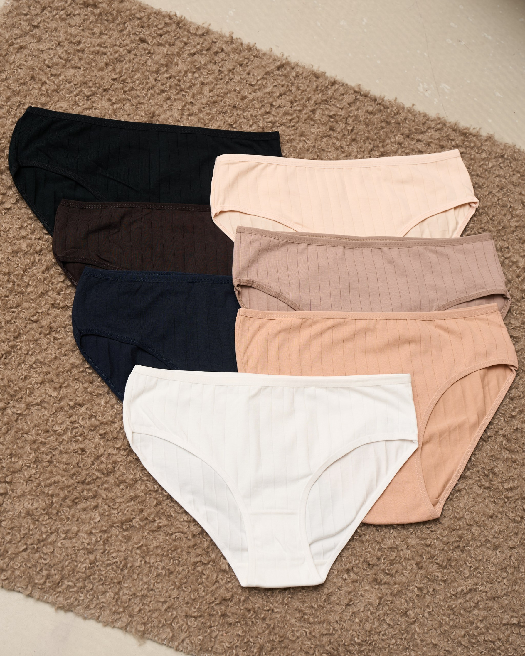 Набор женских трусиков неделек Plus Size в рубчик - 7 шт. - 724184