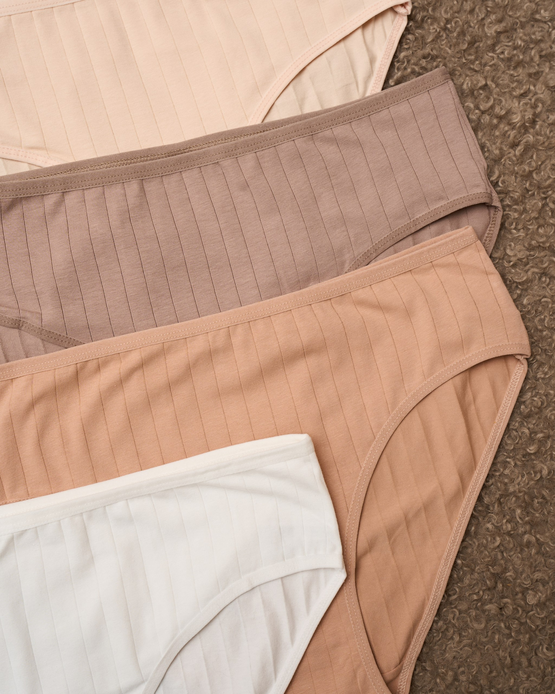 Набор женских трусиков неделек Plus Size в рубчик - 7 шт. - 724184