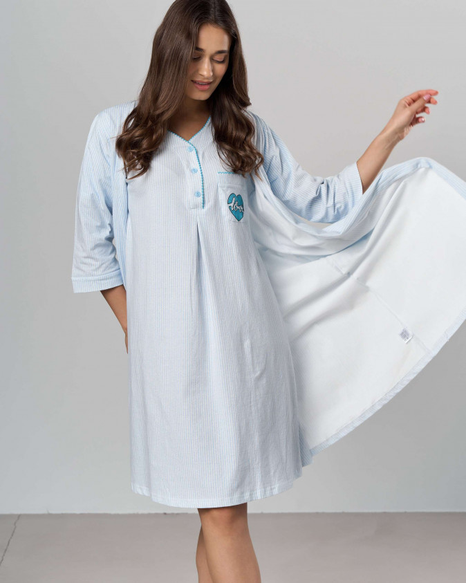 Халат та сорочка для годування - у смужку