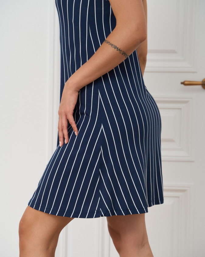 Віскозна сорочка на бретельках - у смужку