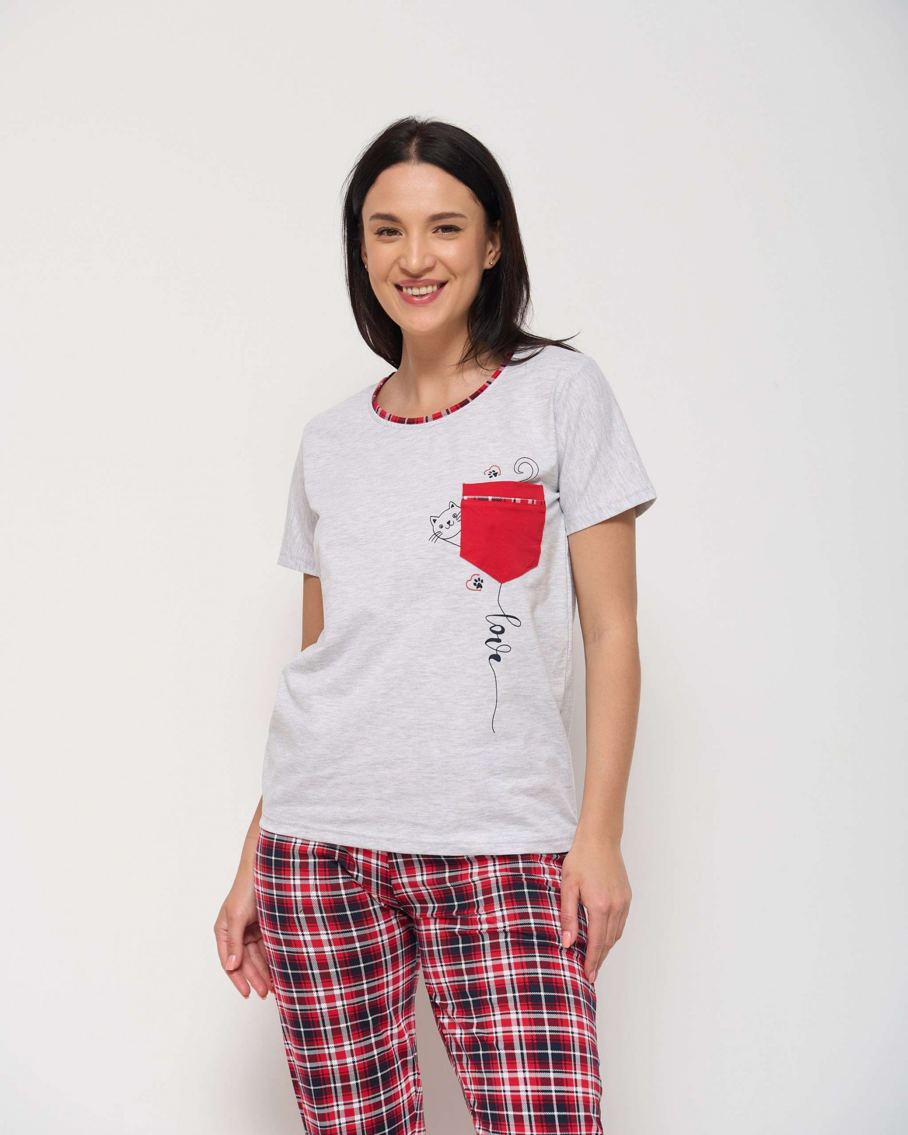 Жіночий комплект з капрі в клітинку - Котик на кишені