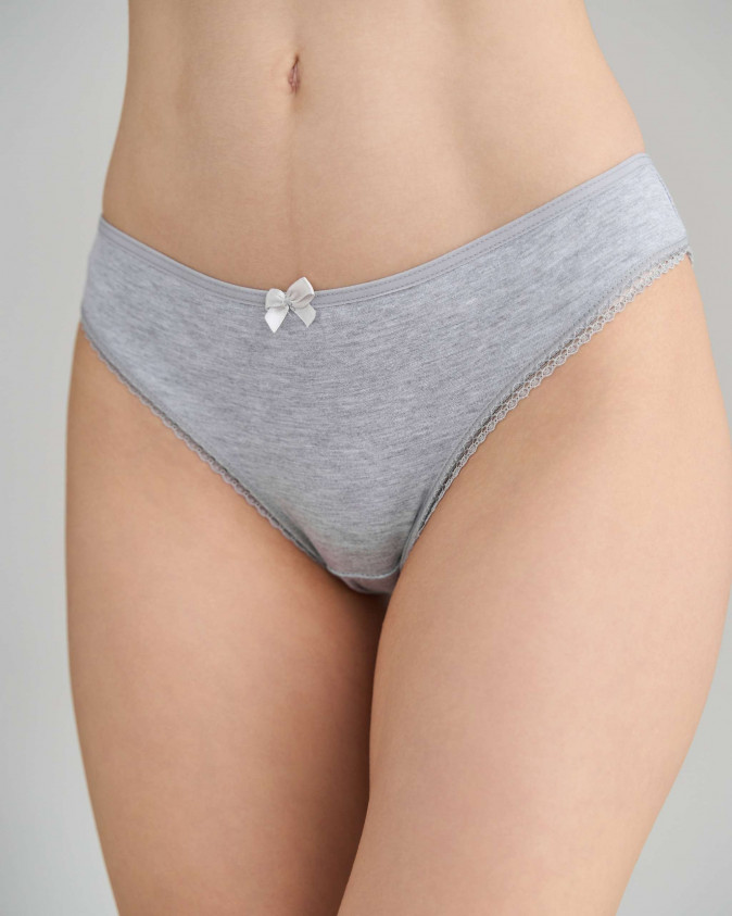 Жіночі трусики однотонні - класичні кольори