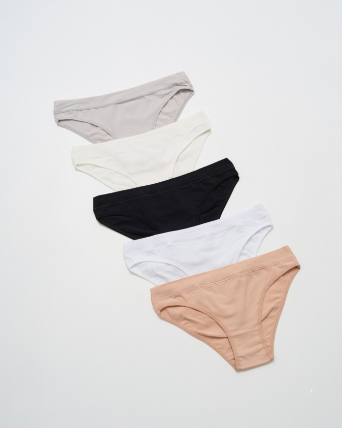 Однотонні трусики спереду без резинки, подвійна тканина замість резинки - класика